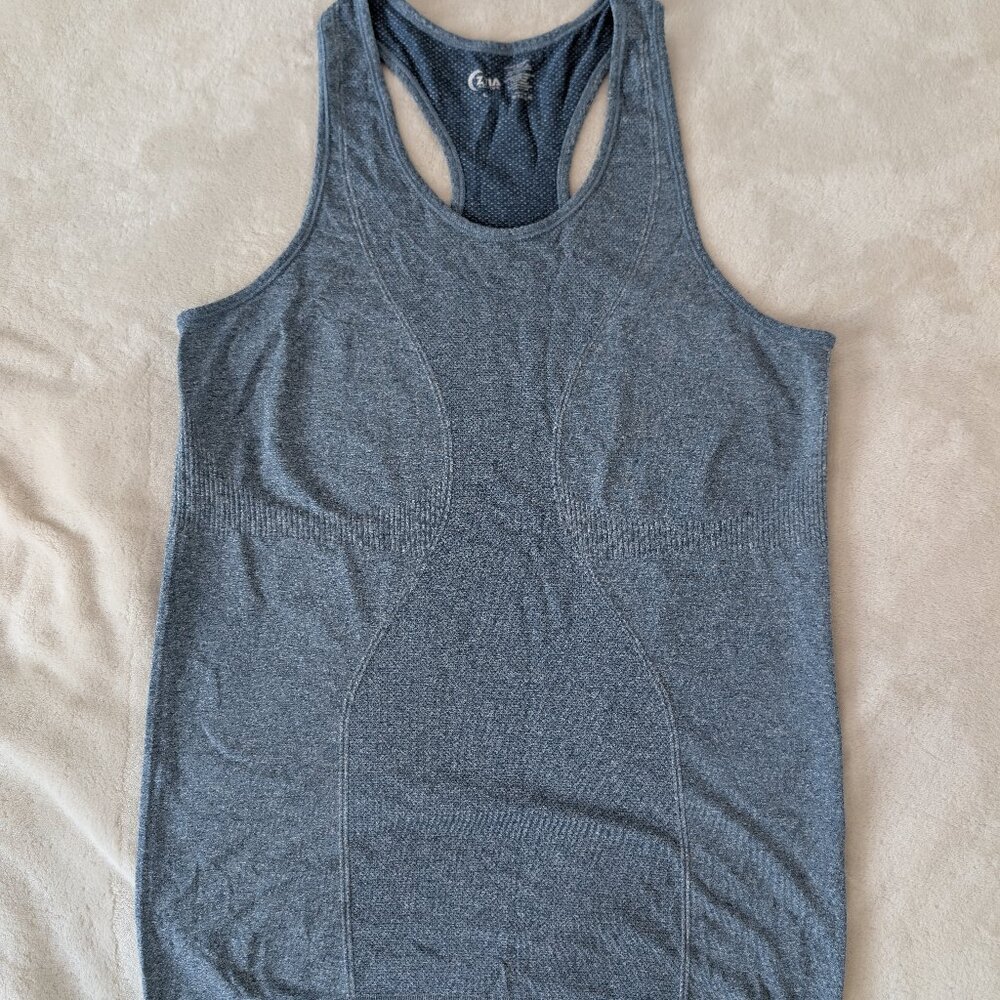 3/$30 Zyia racer back tank - blue